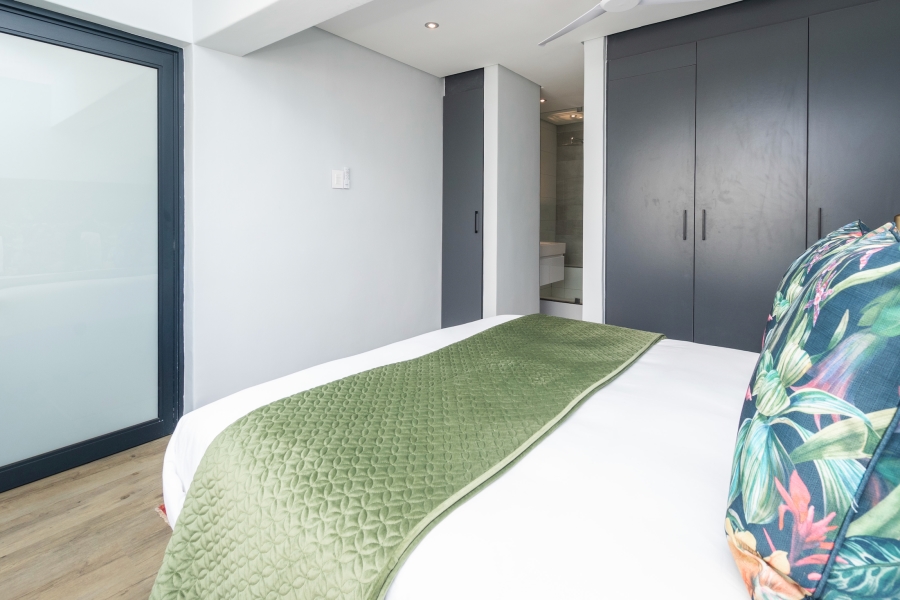 To Let 2 Bedroom Property for Rent in Sea Point Western Cape